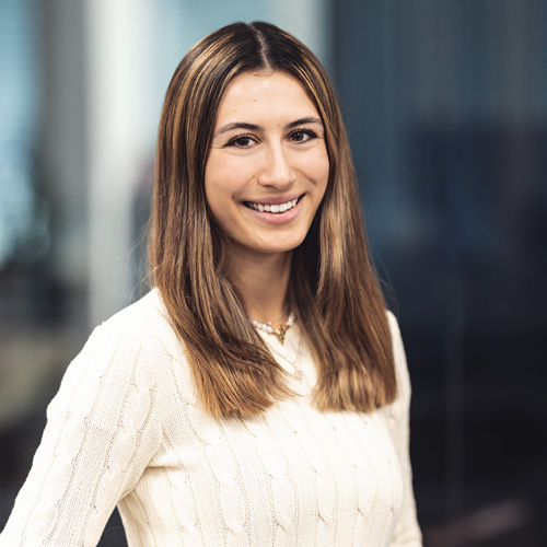 Sheyla Fuchs, Human Resource Assistant bei Voicepoint