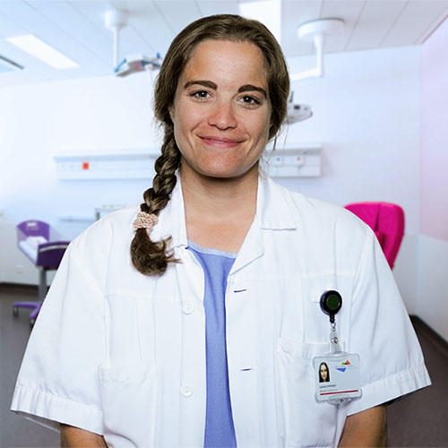 Portrait de Juliette Sananes, directrice adjointe de la clinique de gynécologie et d'obstétrique