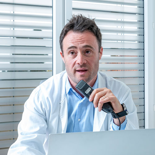 Portraitbild von Dr. Davide Lanza, Gastroenterologie, Gruppo Ospedaliero Moncucco