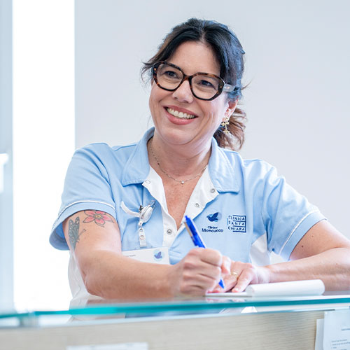Portraitbild von Mariangela Totaro, Abteilungsleiterin im ambulanten Versorgungszentrum San Carlo, Gruppo Ospedaliero Moncucco